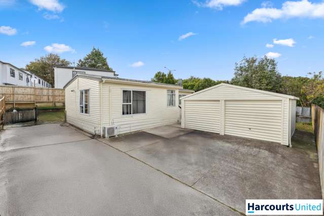Do-UP, Renovator's Dream in Prime Location!!