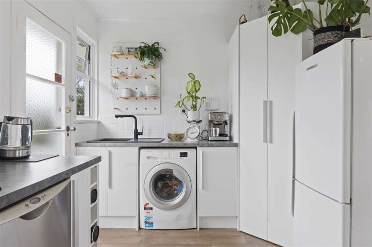 80a Mcrobbie Road Kingseat_13