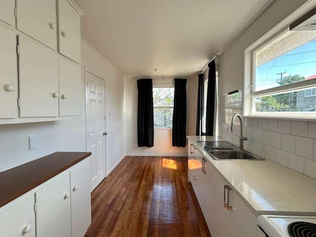 3 Barrys Road Glendene_4