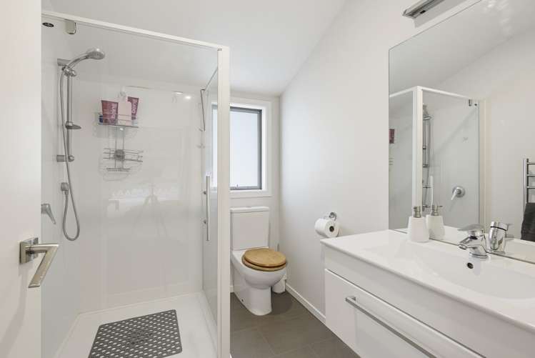 8B Homebush Road Khandallah_12