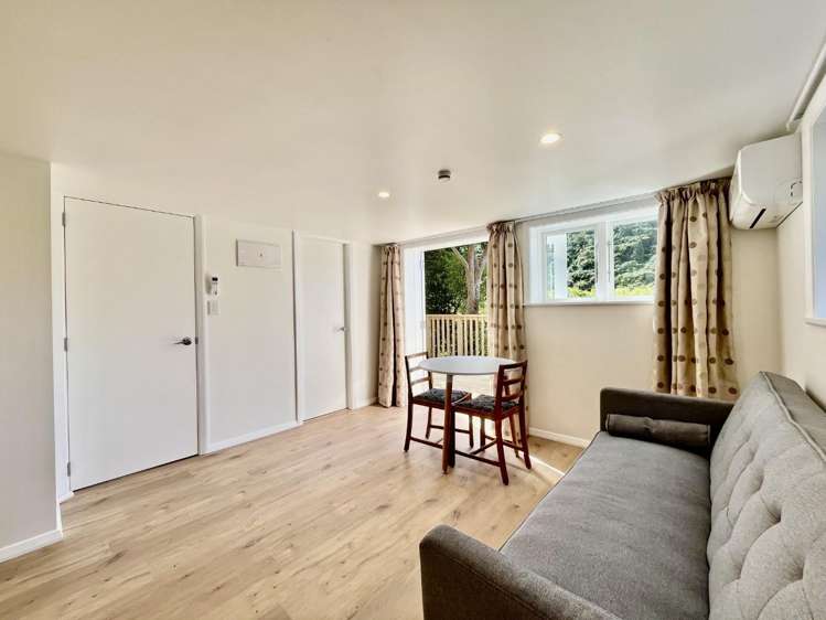  34 Foster Crescent Belmont_2