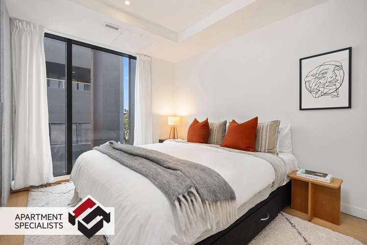 38 Khyber Pass Newmarket_14