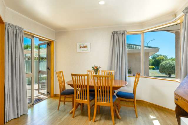 37a Karina Crescent Redwoodtown_4