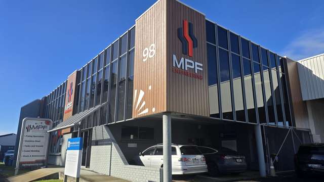 Big office, small rental