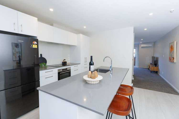 3/3 Rotoiti Street Johnsonville_2