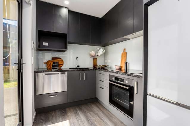 32 Astelia Way Woodridge_1