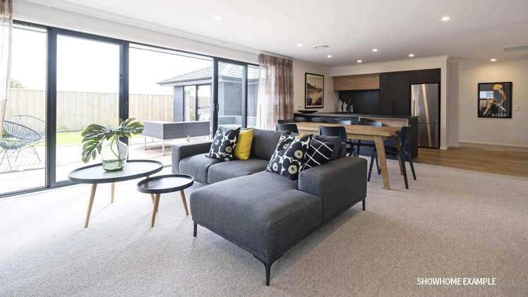 9 Kittyhawk Road Burleigh_1