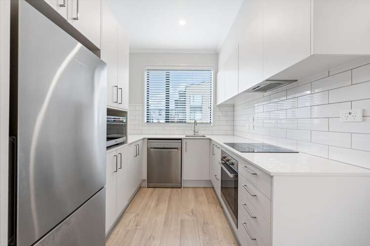 24 David Carnegie Road Hobsonville_10