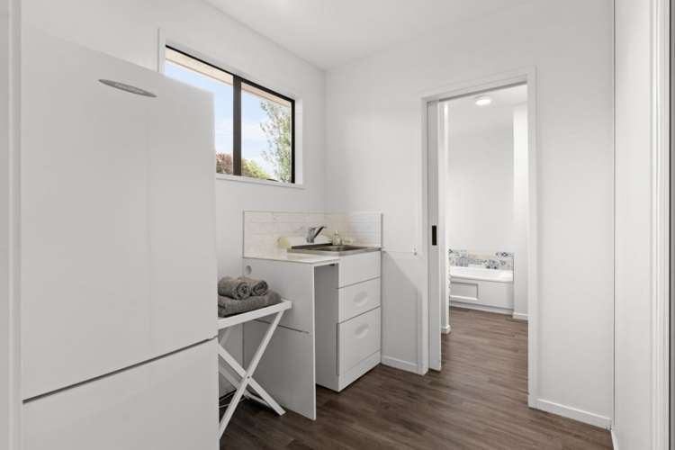 2/90 Conway Street Somerfield_18