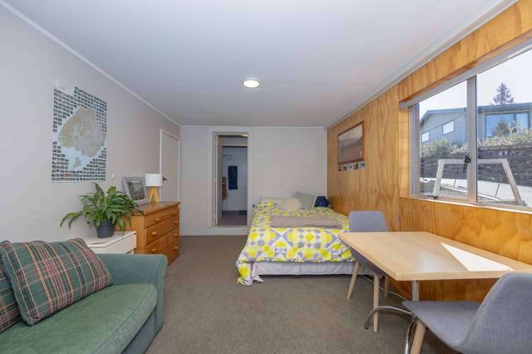 9 Frye Crescent Albert Town_15