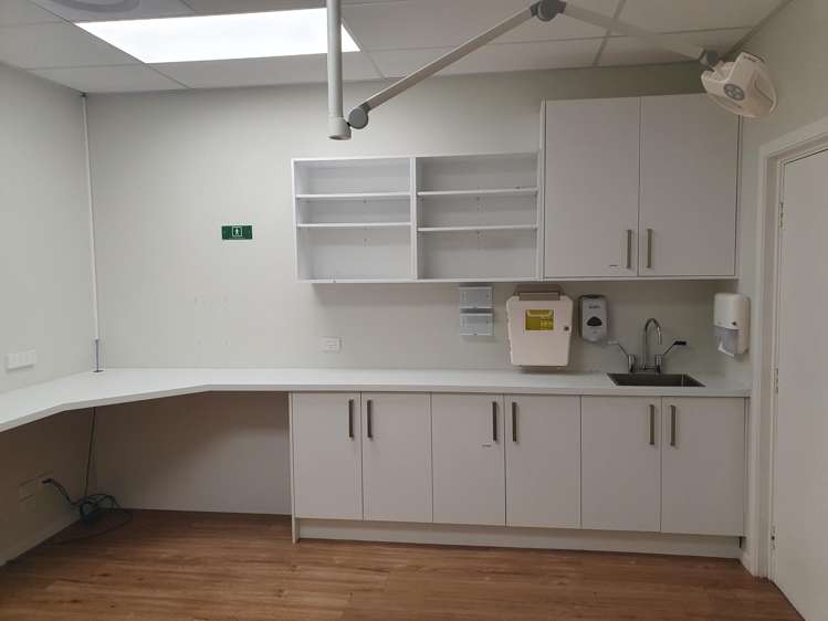 Shops 4, 5 & 6/51 Egmont Street New Plymouth Central_9