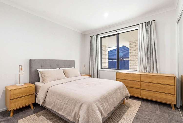 87 Twin Parks Rise Papakura_10