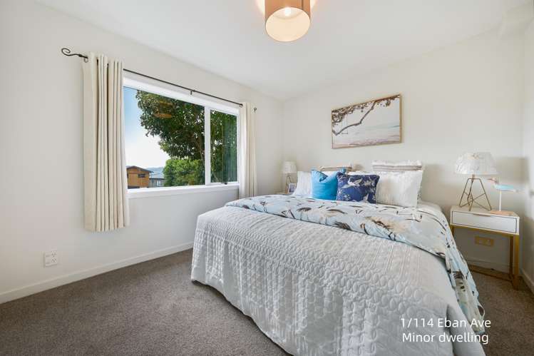 1&2/114 Eban Avenue Hillcrest_19