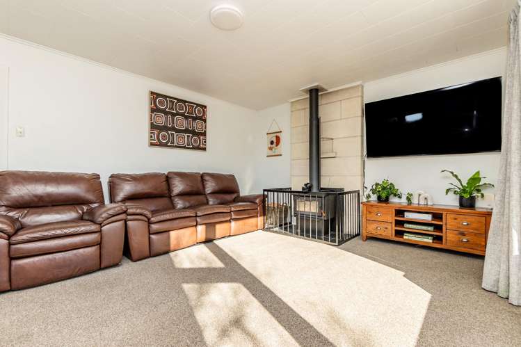 47 Old North Road Marchwiel_1