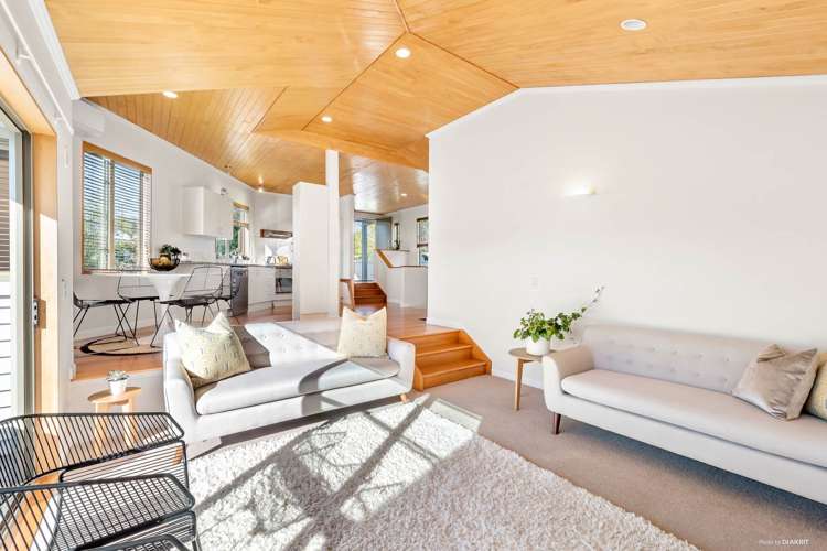 2/18a Richards Avenue Forrest Hill_10