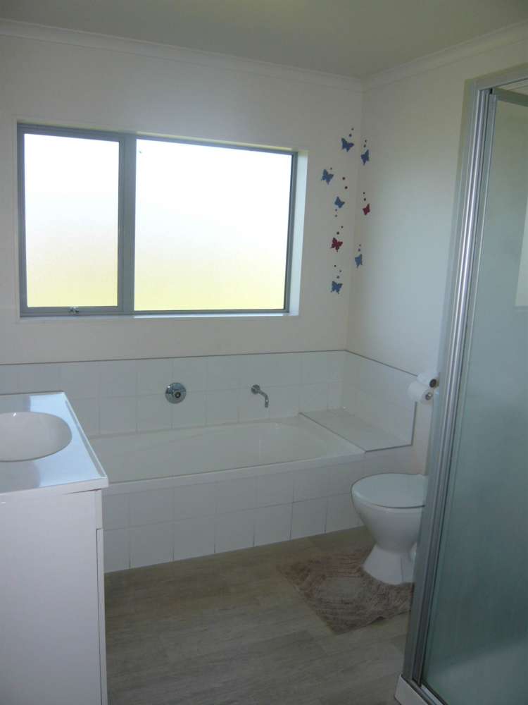 54a Kayes Road Pukekohe_15