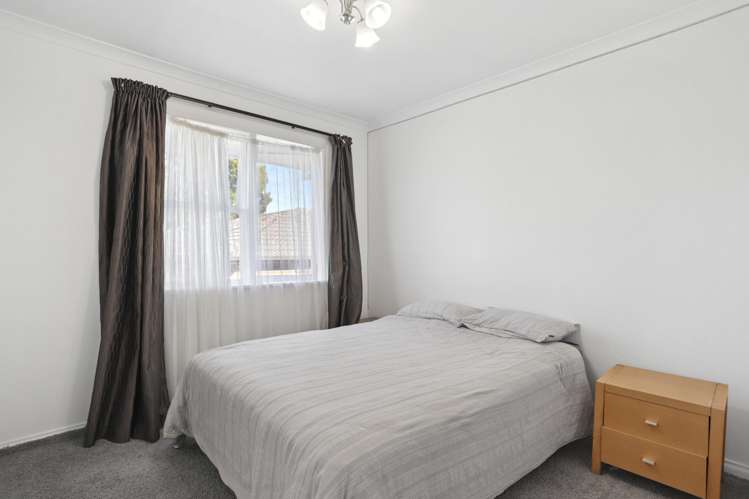 15 Kingdale Road Henderson_13