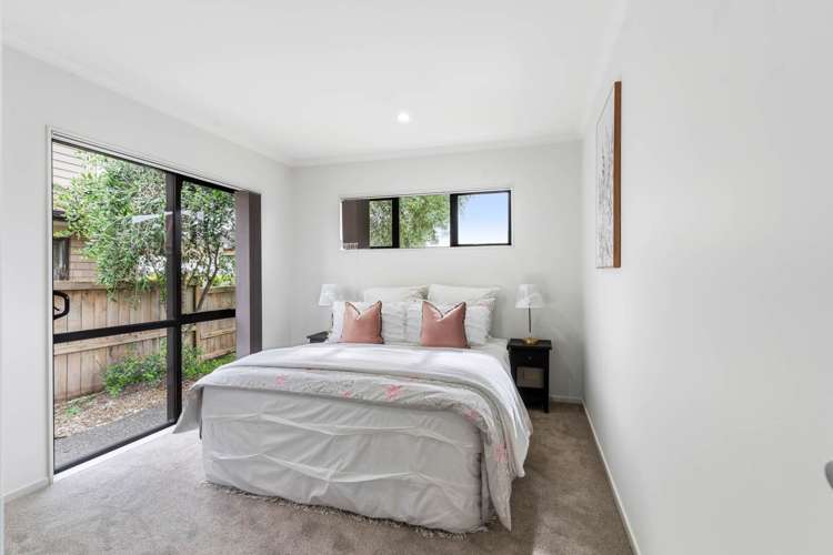 21 Amaretto Avenue Flat Bush_21