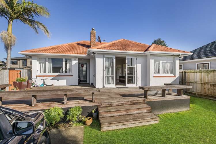 6 Bledisloe Street Papatoetoe_2