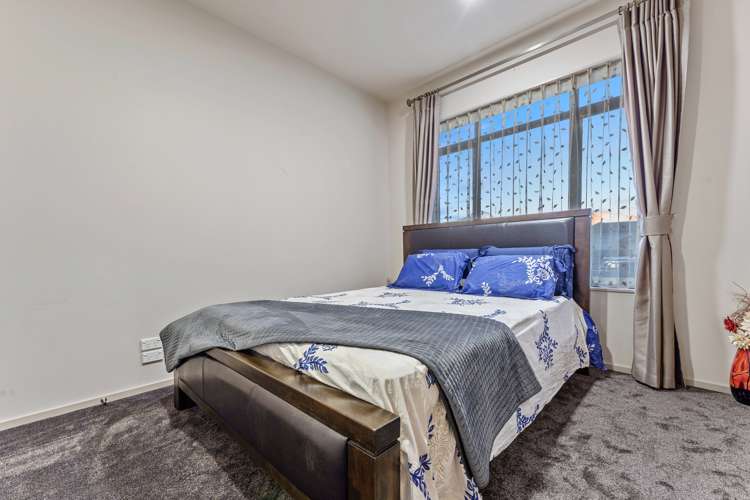 17 Savina Court Flat Bush_14