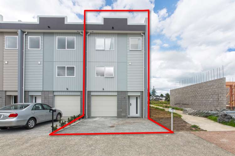 85 Bordeaux Parade Te Atatu South_20