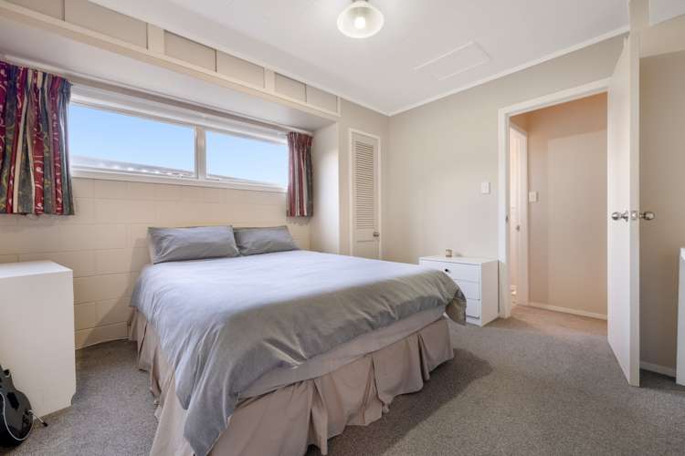 15 Warwick Place Brookfield_17