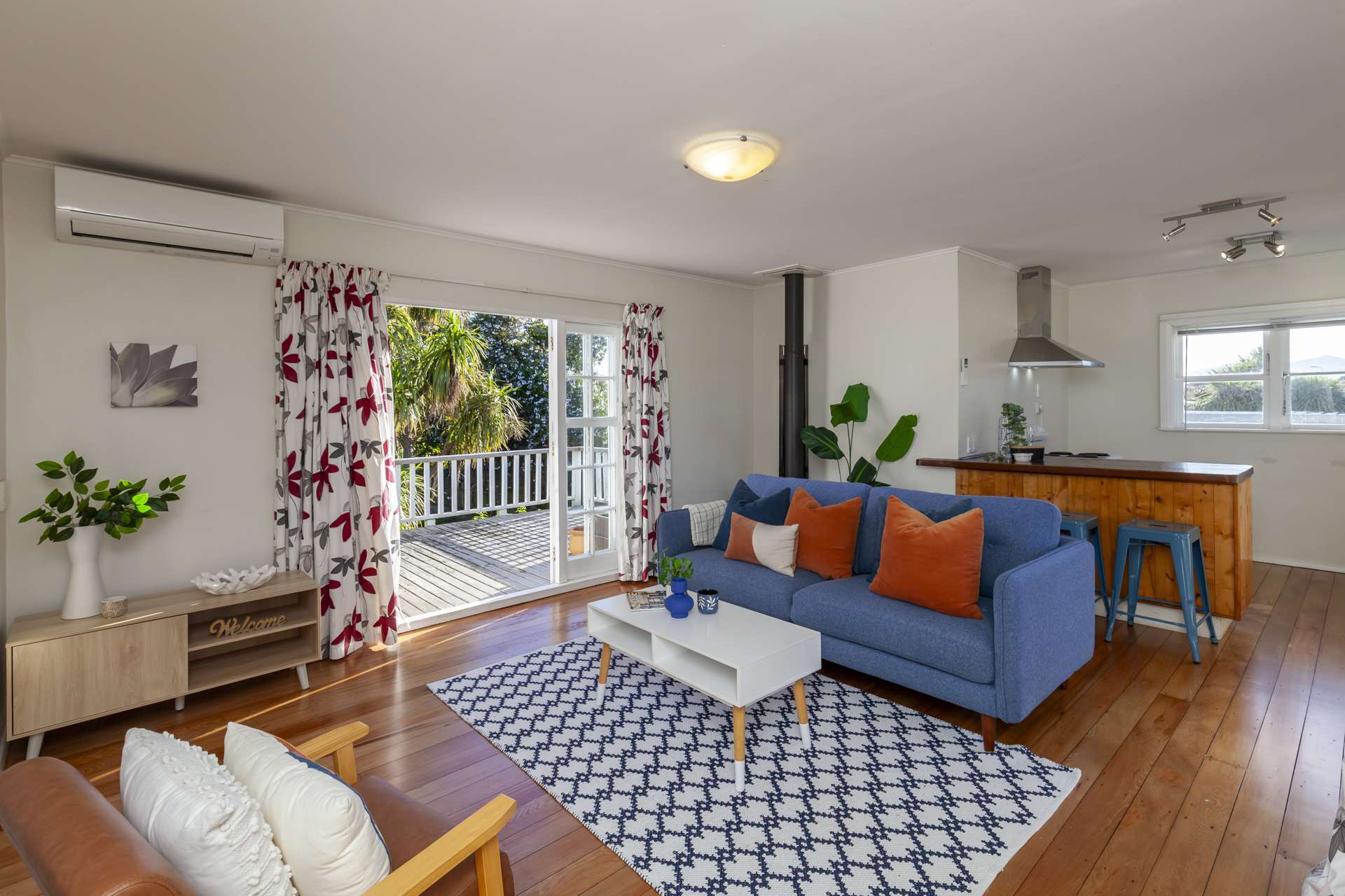 6 Rewa Road Raumati Beach_0