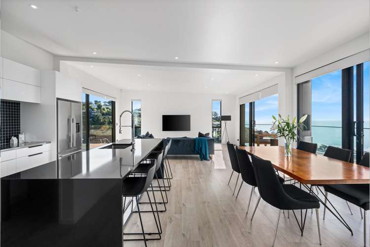 6 Whiterock Lane Richmond Hill_10