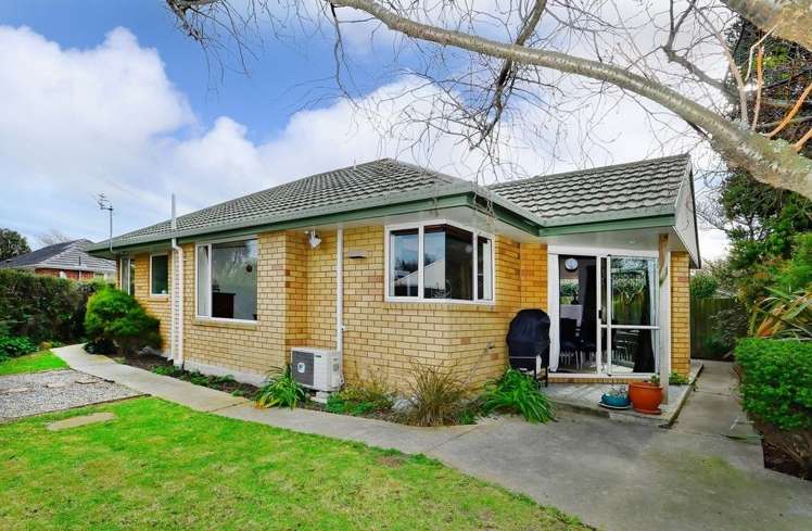 3a Sealy Place Bryndwr_1