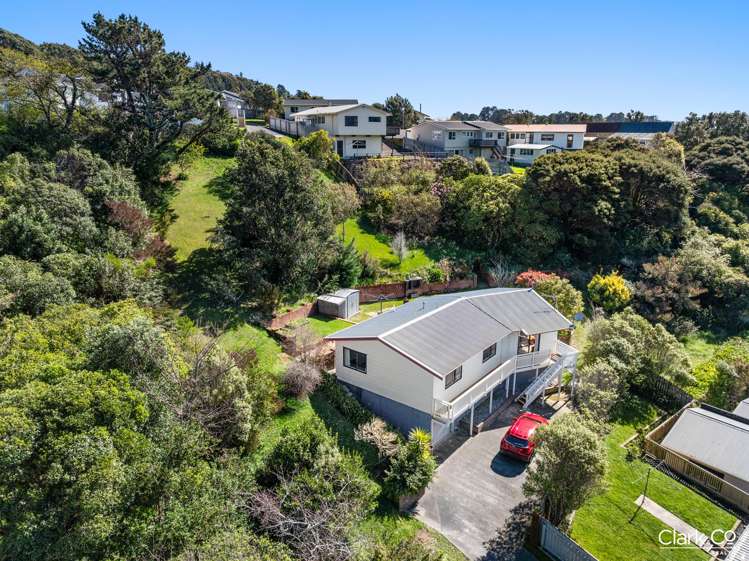 53 Omapere Street Whitby_17