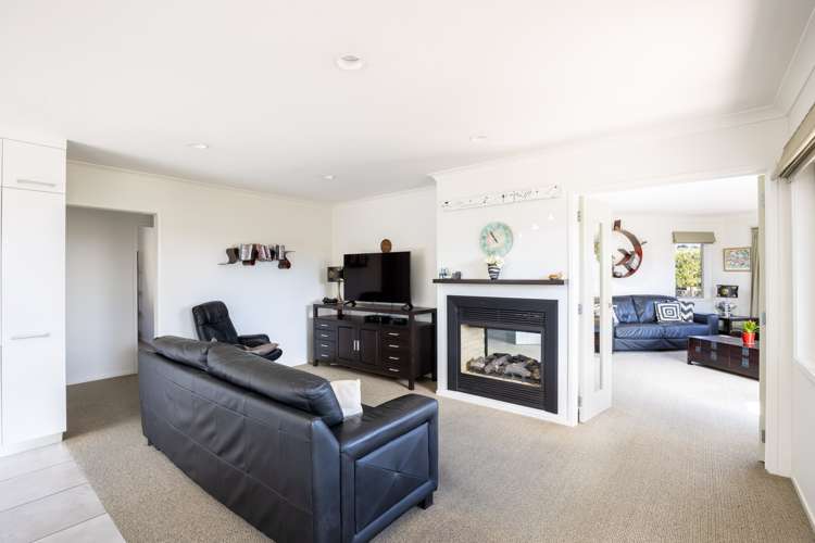 12 Montrose Place Highlands Park_17