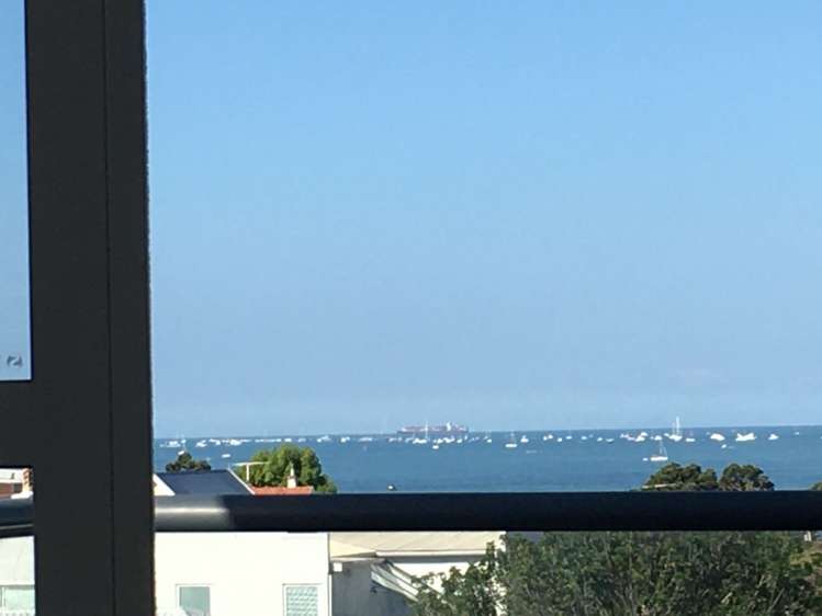 386 Lake Road Takapuna_15