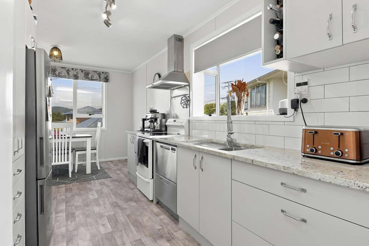 14 Aparangi Crescent_3