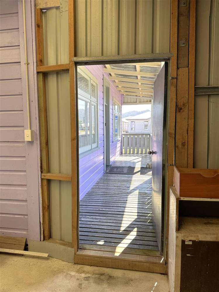 18 Doyle Street Blaketown_19