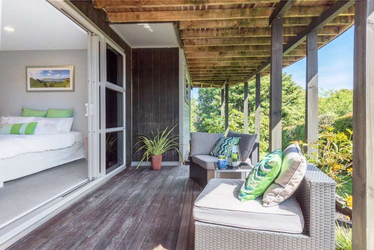 18 Crossland Place Maraetai_16