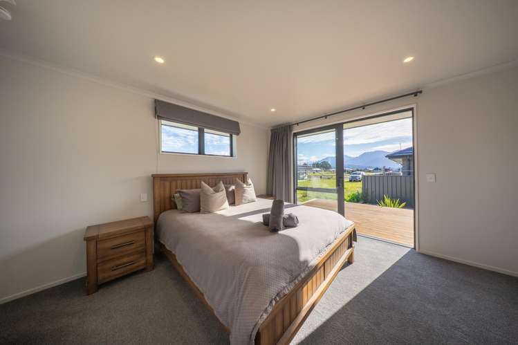 22 Marakura Drive Te Anau_13