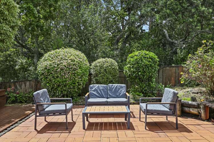 18 Janome Place Bucklands Beach_13