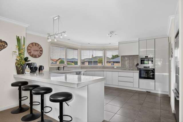 10 Larch Crescent Alexandra_1