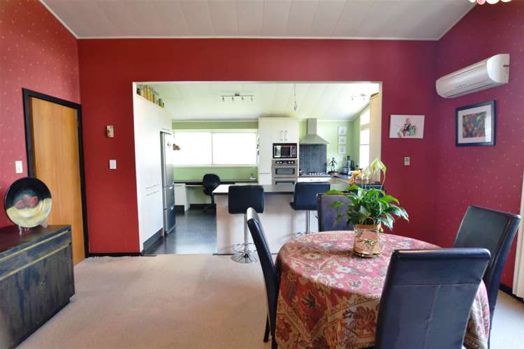 76 Racecourse Road Sockburn_5