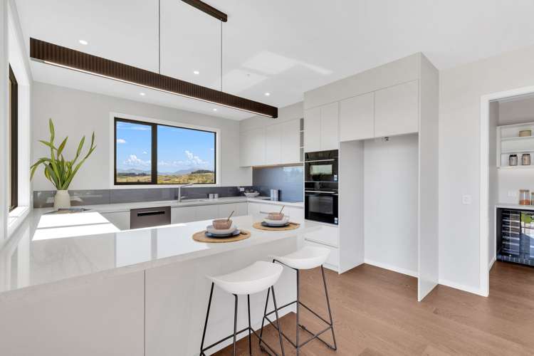 289 Bronte Road West_0