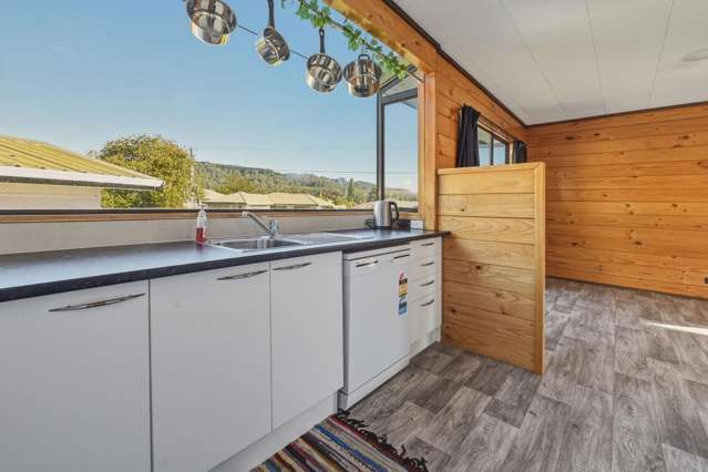 34B Basley Road Owhata_1