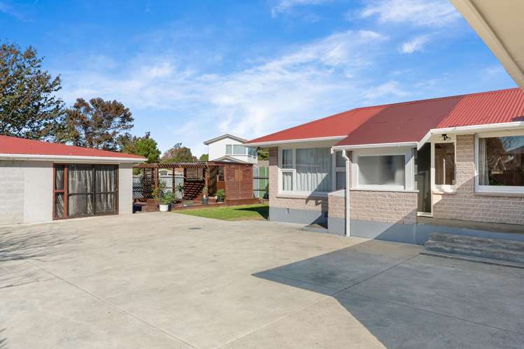 2/107 Halswell Road_2