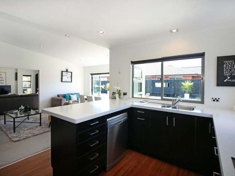 8 Masefield Terrace Kelvin Grove_9