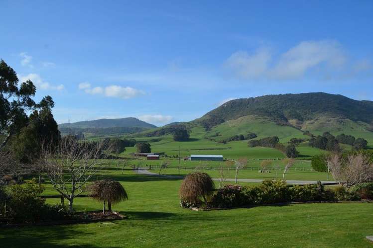 1551 Owaka Valley Road Catlins Surrounds_0