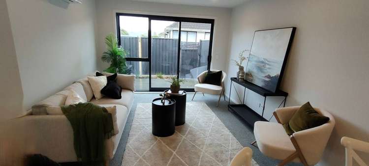 22B Palmer Crescent Silverstream_12