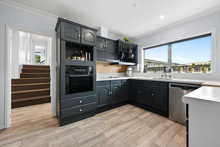 12 Resthill Crescent Glenview_6