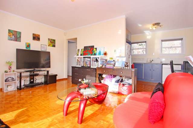 7/13 Armadale Road Remuera_1