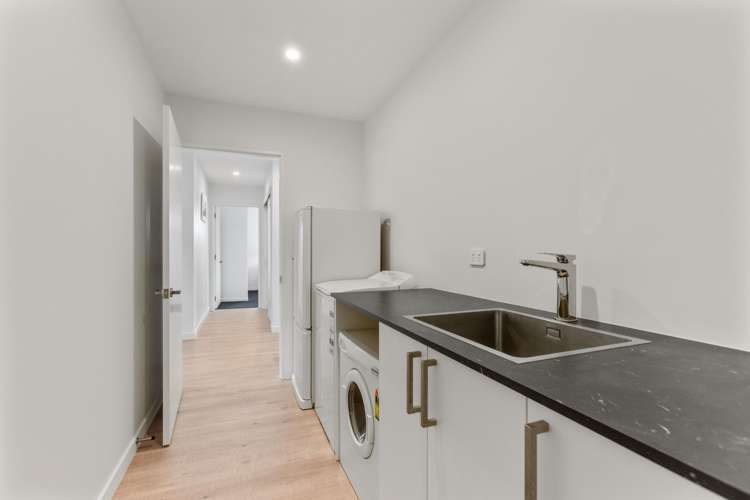 21 Warbler Lane Albert Town_24