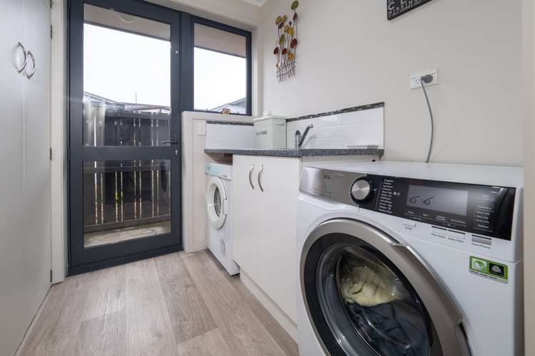 10 Woodham Drive Allenton_24