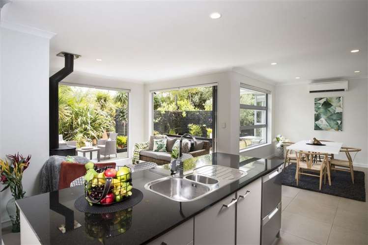 5 Courtney Lane Matakana_9